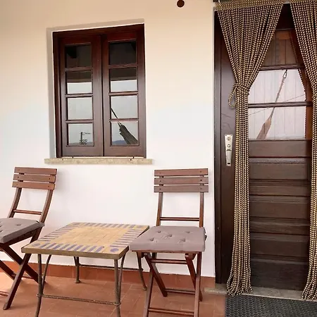 Da Silva Surfcamp- Terrassenzimmer Mit Fruehstueck Lourinha (Lisbon)